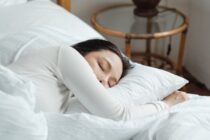 Alasan tidur dan air putih jadi senjata dalam turunkan berat badan